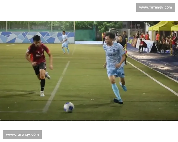 世纪绿茵对决回顾:足球历史上最经典赛事精彩瞬间揭秘 - 副本 世纪绿茵对决回顾:足球历史上最经典赛事精彩瞬间揭秘 - 副本